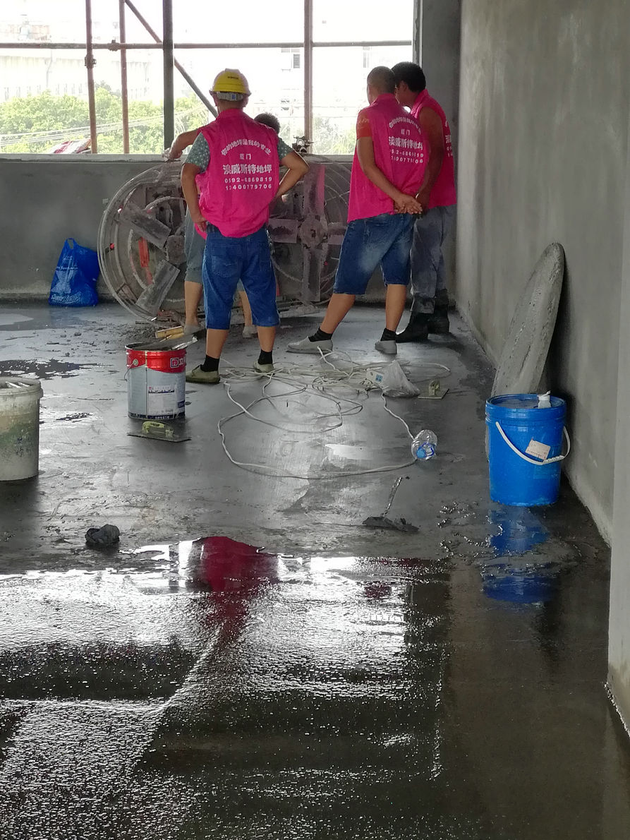 锡钛合金骨料耐磨地坪